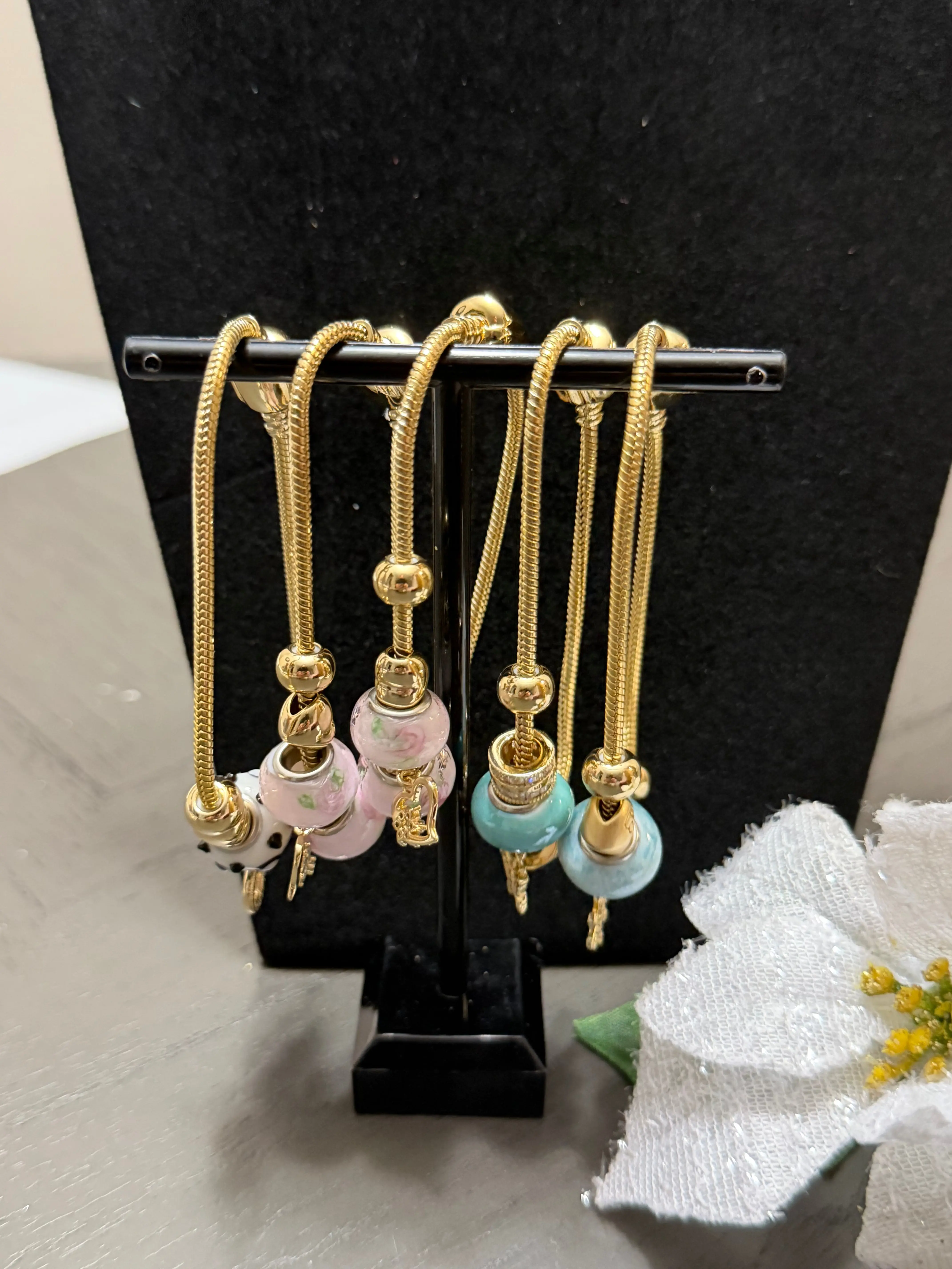 Pulsera Estilo Pandora con Charms Oro Laminado 14K