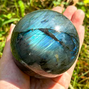 【Star Gate】1 count Labradorite Crystal Sphere - Hand-Carved Iridescent Healing Ball for Energy Cleansing and Home Decor