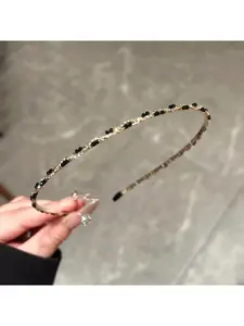 Vintage Crystal Headband, Bling hair headband, for Women and Girls, Sparkly Rhinestone Hair Hoop with Slim Metal Look and Anti Slip Fit, Hair Decoration for Daily Styling, Party, Birthday Gift for Her, Fashion Headbands