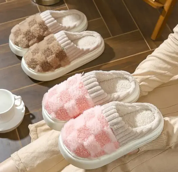 Women's Cotton Slippers - Anti-Slip, Cashmere-Lined Warmth, Cute Fluffy Mop Design - Indoor Home Slide Footwear