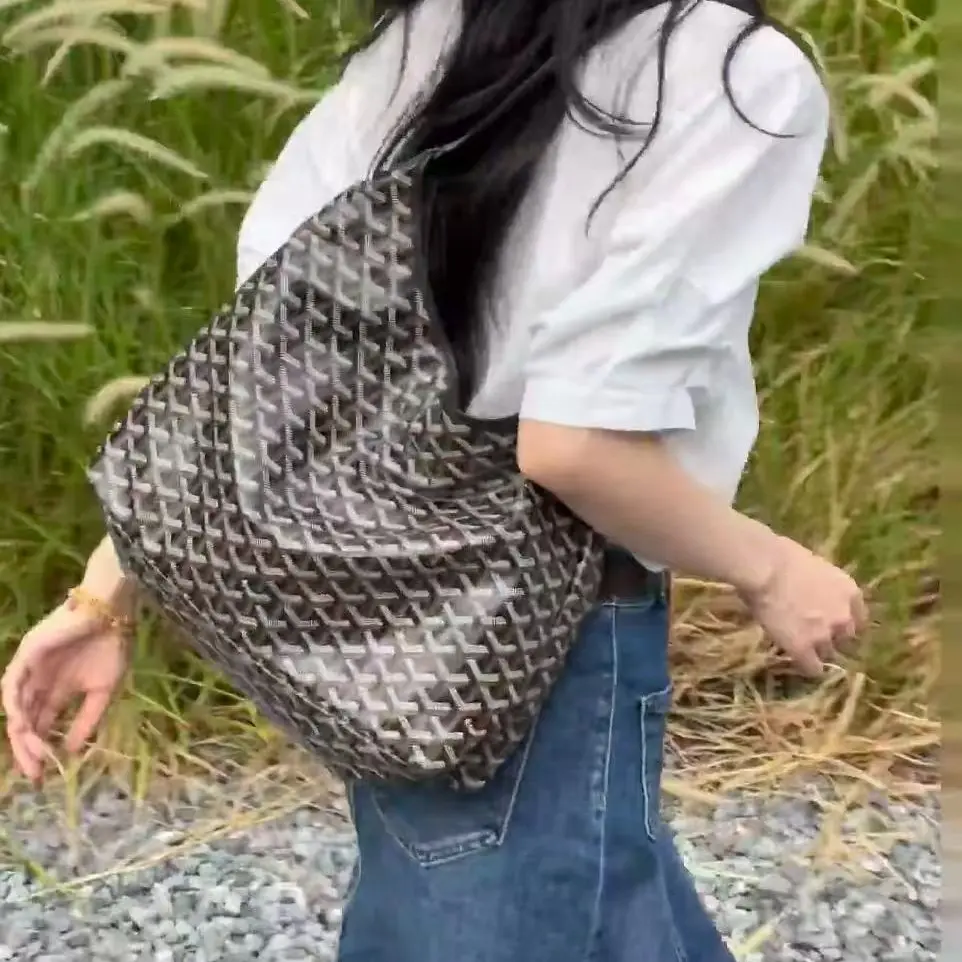 Pre-owned Goyard hobo bag
