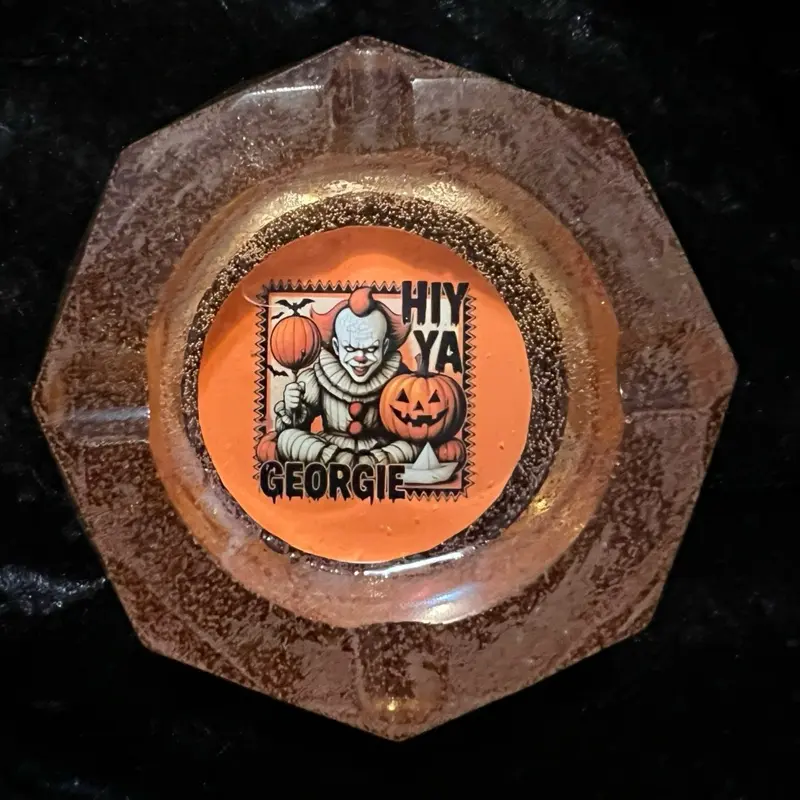 Hi Ya - Ashtray Chic: Custom Designed Resin Ashtrays – Your Style, Your Vibe!