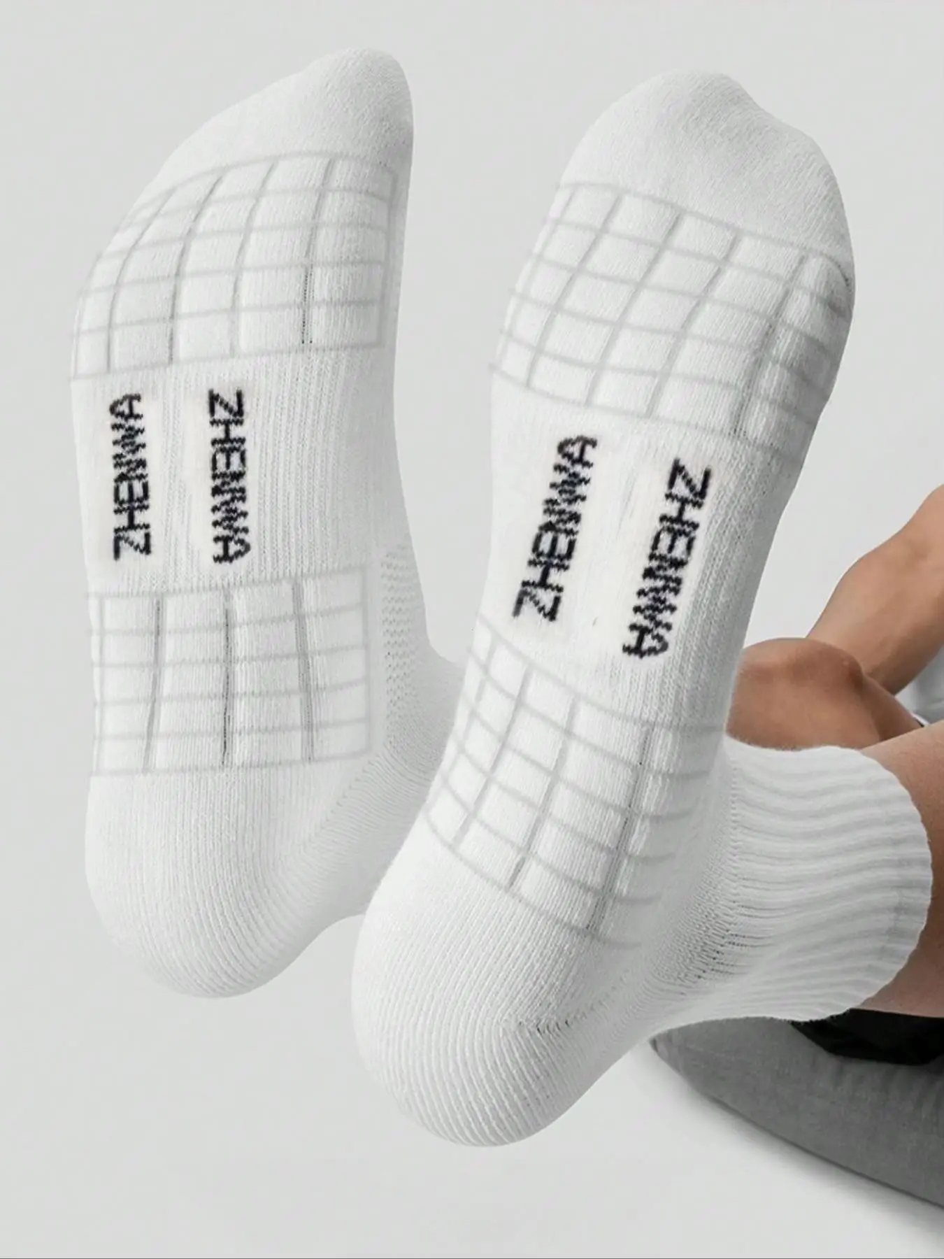 Men's Thick Crew Socks, Professional Sports Athletic Socks for Tennis, Badminton, Running, Basketball, Moisture-Wicking, Soft Breathable, Comfortable, Unisex