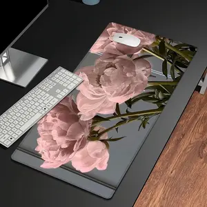 Blooming pink peony flower pattern game mouse pad, non-slip rubber base, stitched edges, suitable for games and office decoration, desk art deco table mat washable rubber mat