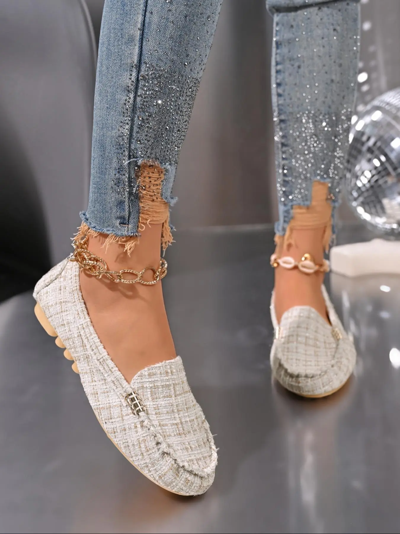 Women's new flat comfortable and soft shoes, fashionable and comfortable women's shoes, wide-mouth one-foot casual shoes, suitable for leisure travel and work, fashionable and trendy design, suitable as a gift, Slip on shoe