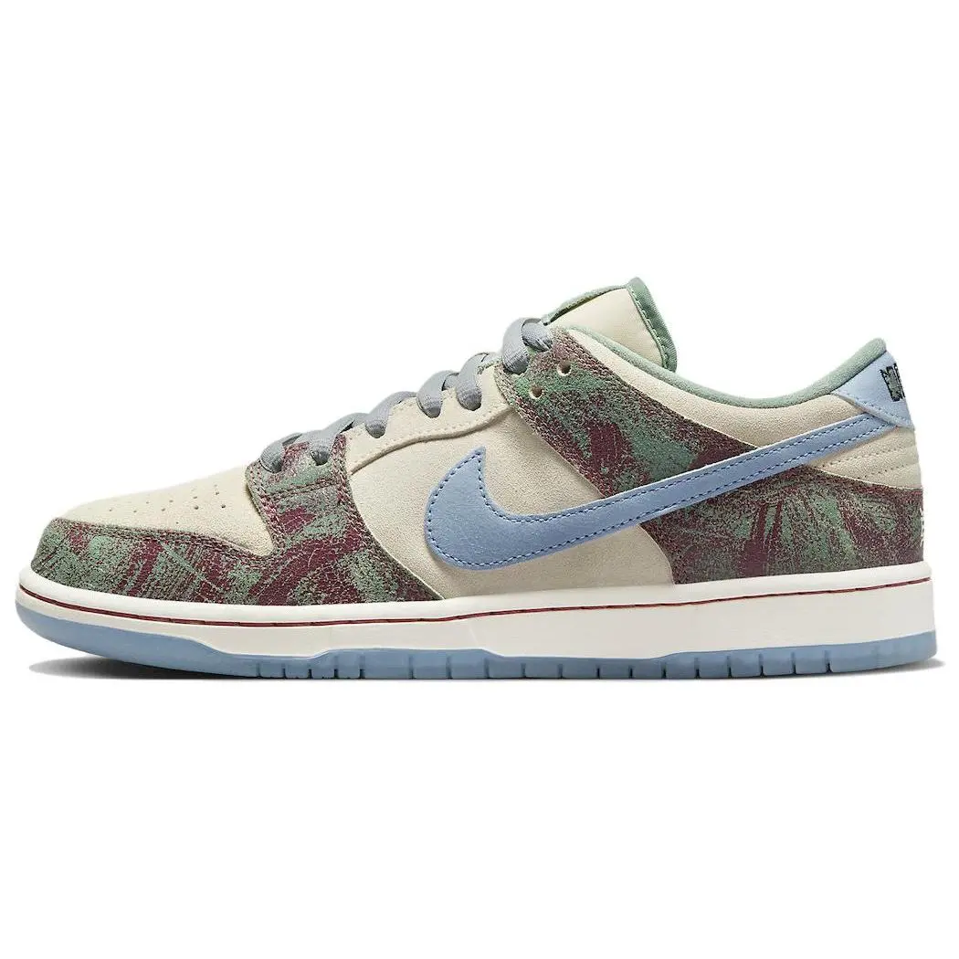 Crenshaw Skate Club x Nike Dunk Low SB Sports Sneakers, Breathable Mesh Sports Footwear for Skateboarding