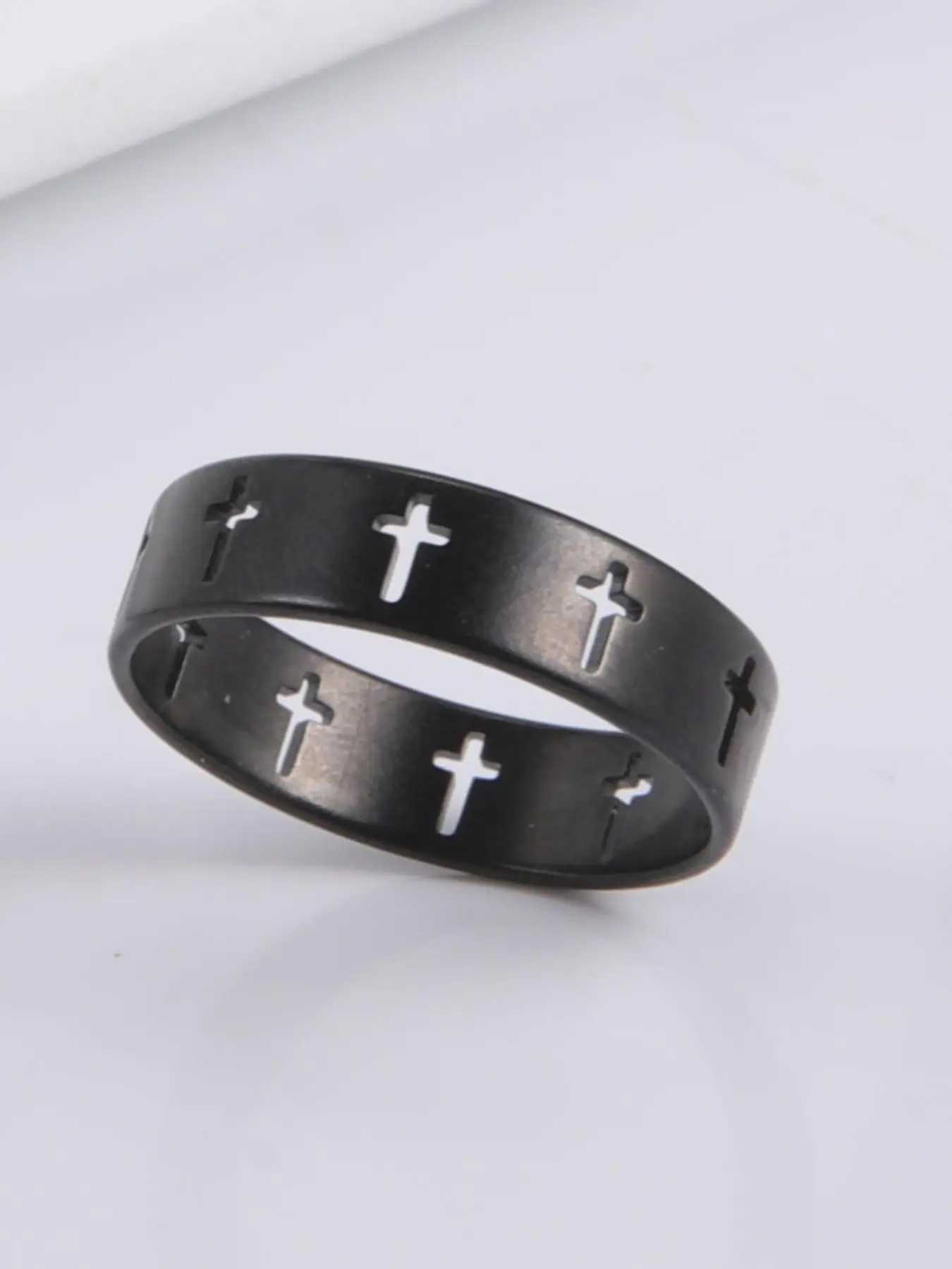 Unisex Street Trend Hollow out Cross Design Promise Ring for Valentine's Gift, 2024 New Trendy Minimalist Engagement Ring for Couple, Chic All-match J