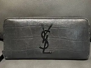 Pre-owned Yves Saint Laurent Leather Small Leather Goods YSL Crocodile Embossed Zippy Wallet