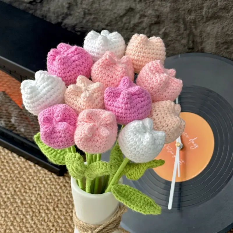 Handmade Crochet Tulip Bouquet, Artificial Flower Bouquet for Home Decor, Birthday, Graduation, Mother’s Day, Valentine’s Day, Christmas Gift for Her