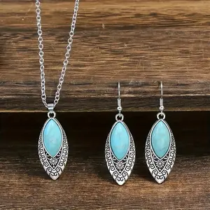 Vintage Turquoise Necklace and Earring Jewelry Set Ethnic Women Turquoise Dangle Earrings Silvery Intricate Leaf Engraved Pendant Handmade Vacation Travel Jewelry Gift Set