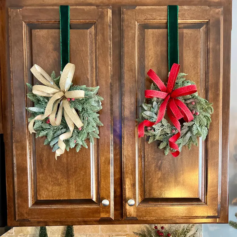 2-Pack Mini Christmas Wreaths, Window Kitchen Cabinet Decor, Pine Cones, Berries, Bow, Home Christmas Decoration, Home Decor Ornaments