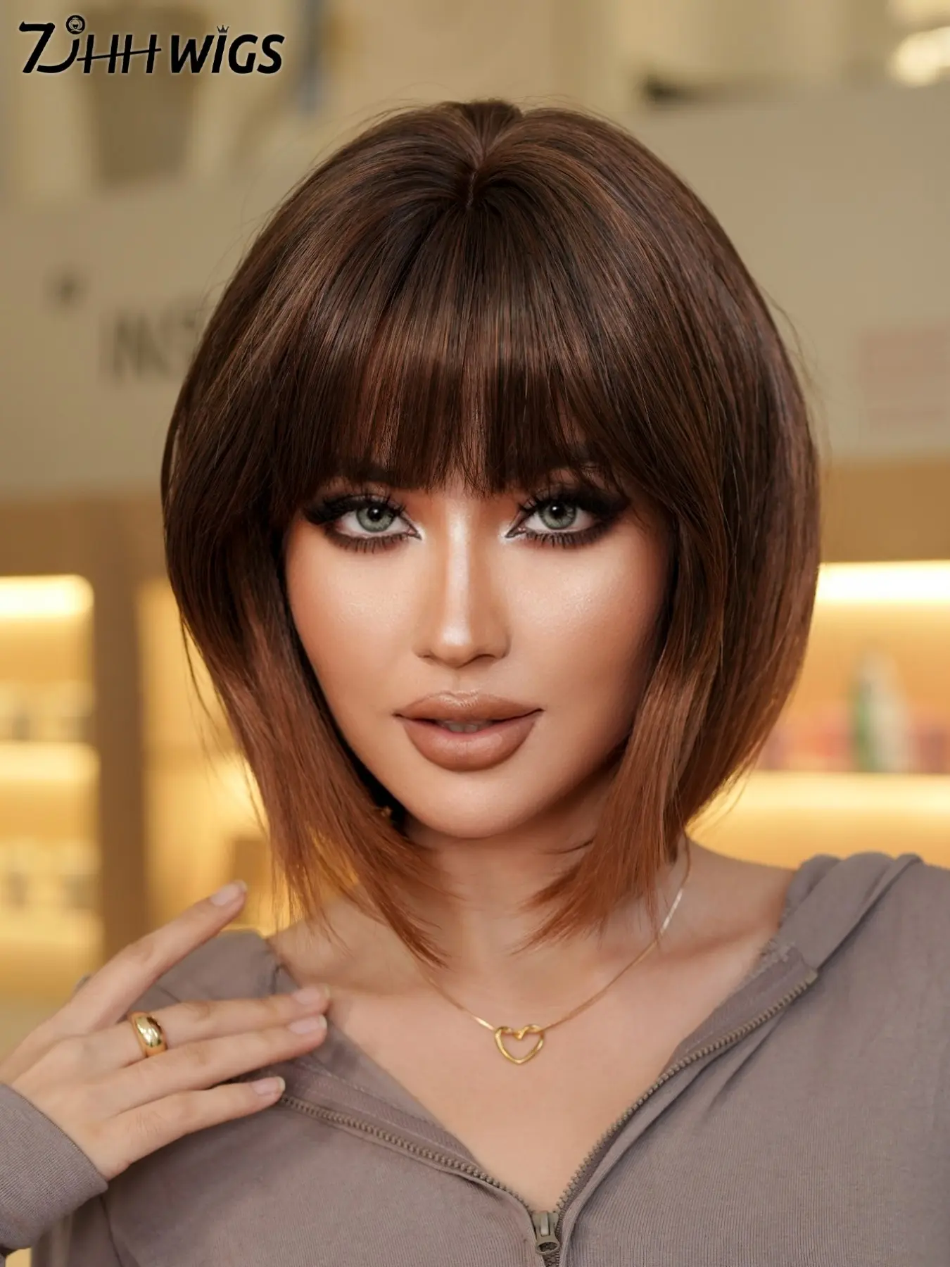 Short Ombre Brown Layered Sleek Synthetic Bob Wigs for Women 12 Inch Inward Curve Short Straight Wig with Bangs, Full Machine Synthetic Heat Resistant Wig for Daily Party Wear, Music Festivals & Cosplay Decoration