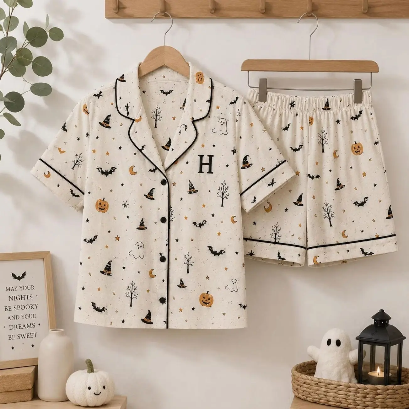 Personalized Halloween Pajamas, Custom Initial Monogrammed Pj Set, Cute Ghost Pumpkin Bat Sleepwear Shorts Set, Gift for Her, GIFT 2026