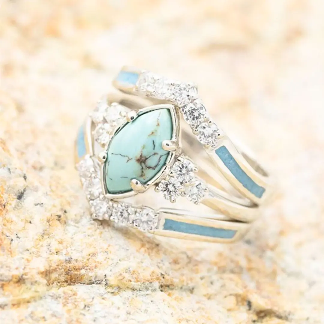 Delicate Turquoise Ring with Crystal Stone for Women - Engagement Ring, Wedding Ring, Birthday Gift, Anniversary Gift Suitable for Couples