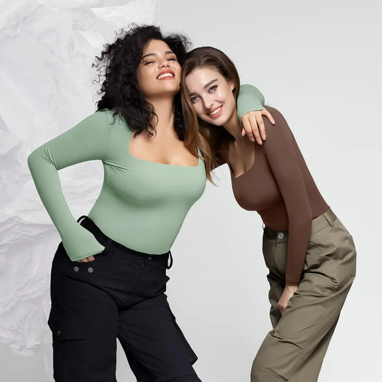 PUMIEY T Shirts for Women, Square Neck Long Sleeve Slim Fit Top, Body-Hugging Second Skin Fabric, Casual Chic Minimalist Style, Women's Clothes, Tops For Women
