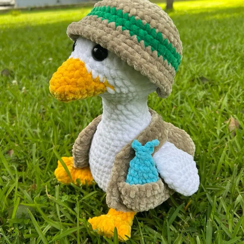 Handmade Crochet Big Goose Plushie with Removeable Accessories