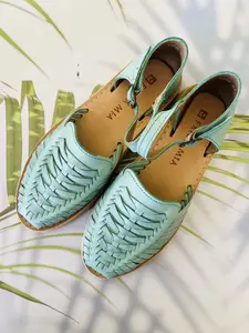 Mexican Huarache Sandals - Boho- Hippie - Vintage - Mexican - Leather - Shoes - Handmade - Gift for her - gift for mom - comfortable shoes - mint shoes