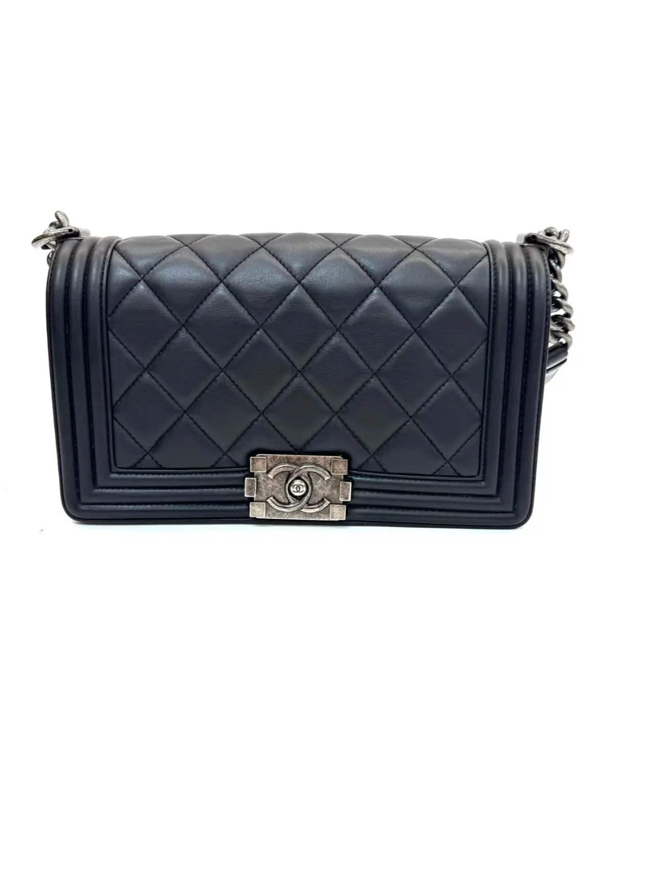 Pre-owned CHANEL Black Lambskin Quilted Le Boy Bag, Year 14, Base Length 24, N24015371