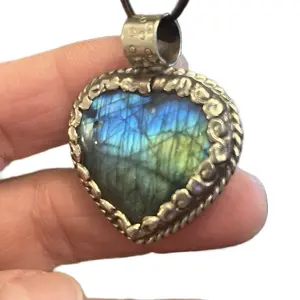 Labradorite Heart Pendant - Heart shaped Labradorite Stone with Intricate Design
