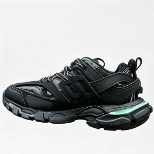 Trendy vintage casual dad shoes size 35-45 men‘s and women's track height increasing LED shoes designer multiple colors casual shining trainers