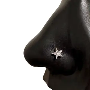 Statement Gold Mini Star Nose Stud
