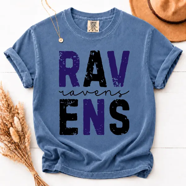 Women's Comfort Colors Spandex Short-Sleeve Classic Aesthetic Casual Ravens Graphic T-Shirt - Purple Football Fan Game Day Unisex Supporter Tee, Seamless, Shortsleeve