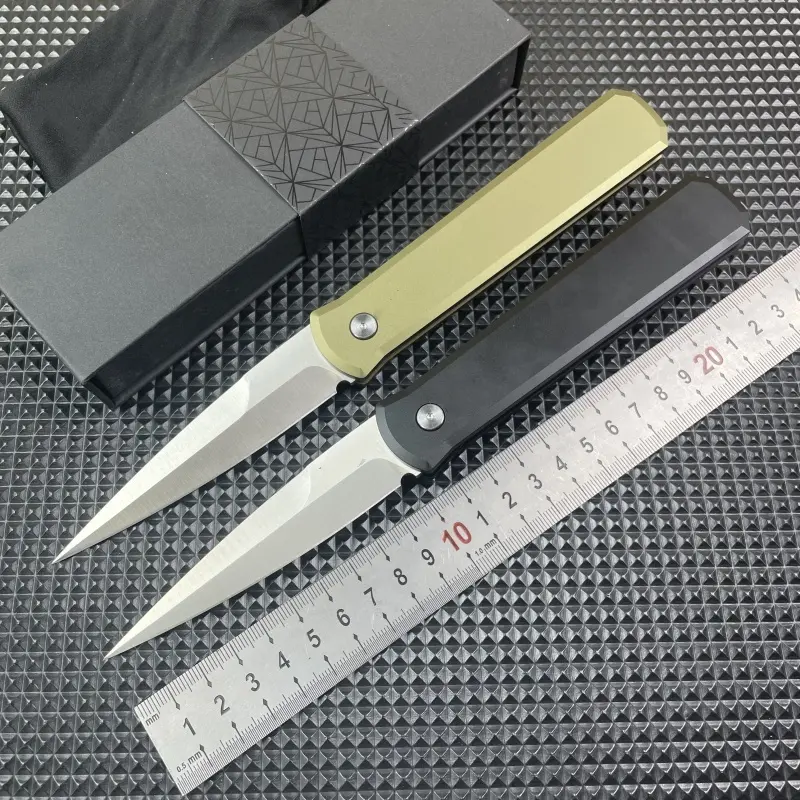 Folding Pocket Knives with D2 Steel Blade, Portable High-Hardness EDC Tool for Camping and Hiking