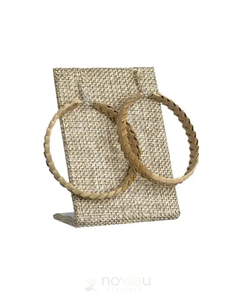 HAʻAHEO HAWAIIAN CRAFTS - ʻAmaʻu Natural Lahuhala Hoop Earrings