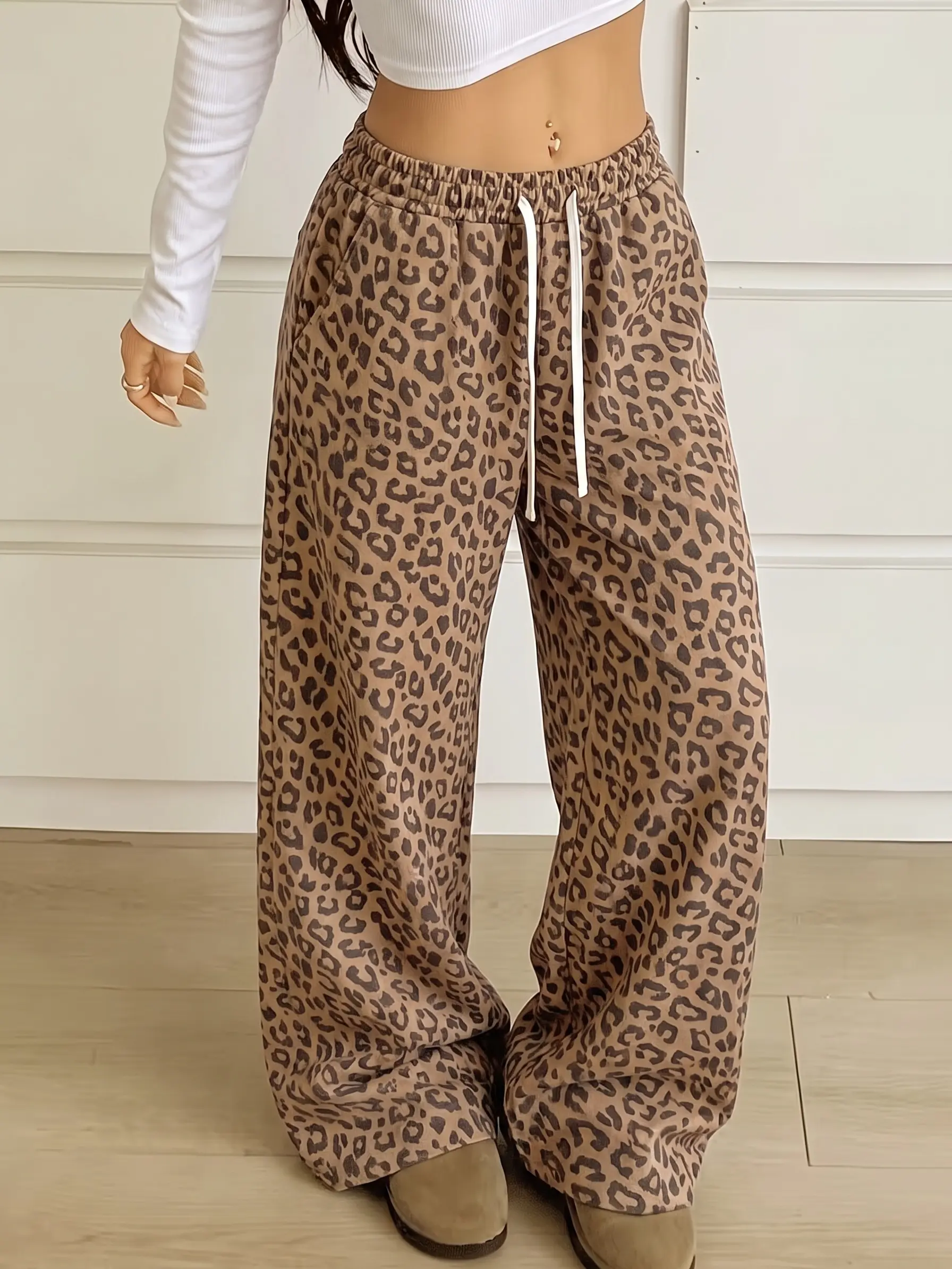 Y2K retro women’s leopard-print loose wide-leg pants, soft and comfortable drawstring sweatpants, loungewear pants for home, trendy everyday streetwear