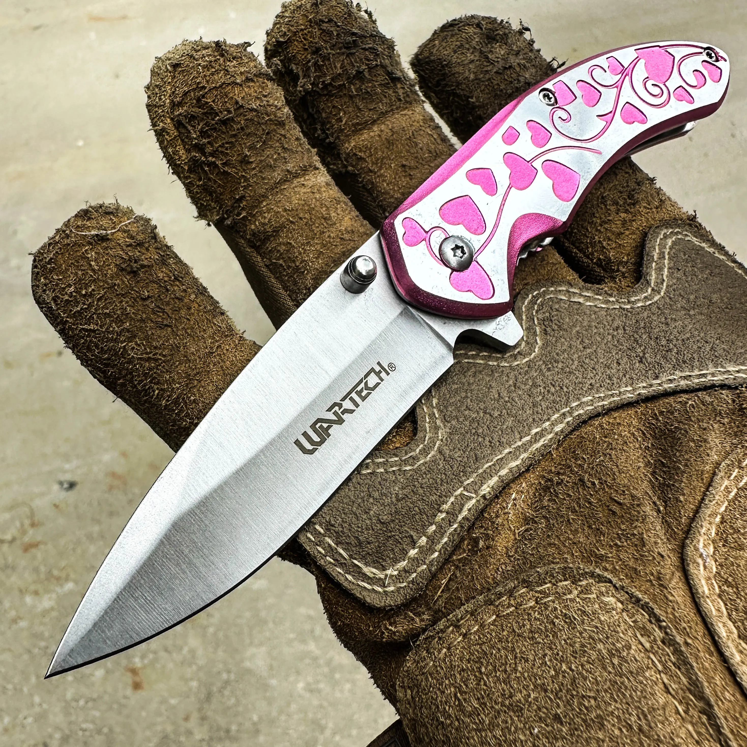 7" Outdoor Everyday Carry EDC Hearts Folding Pocket Knife for Men Women – Sharp Stainless Steel Blade, Compact & Durable Gear Tools for Camping, Hiking, Survival