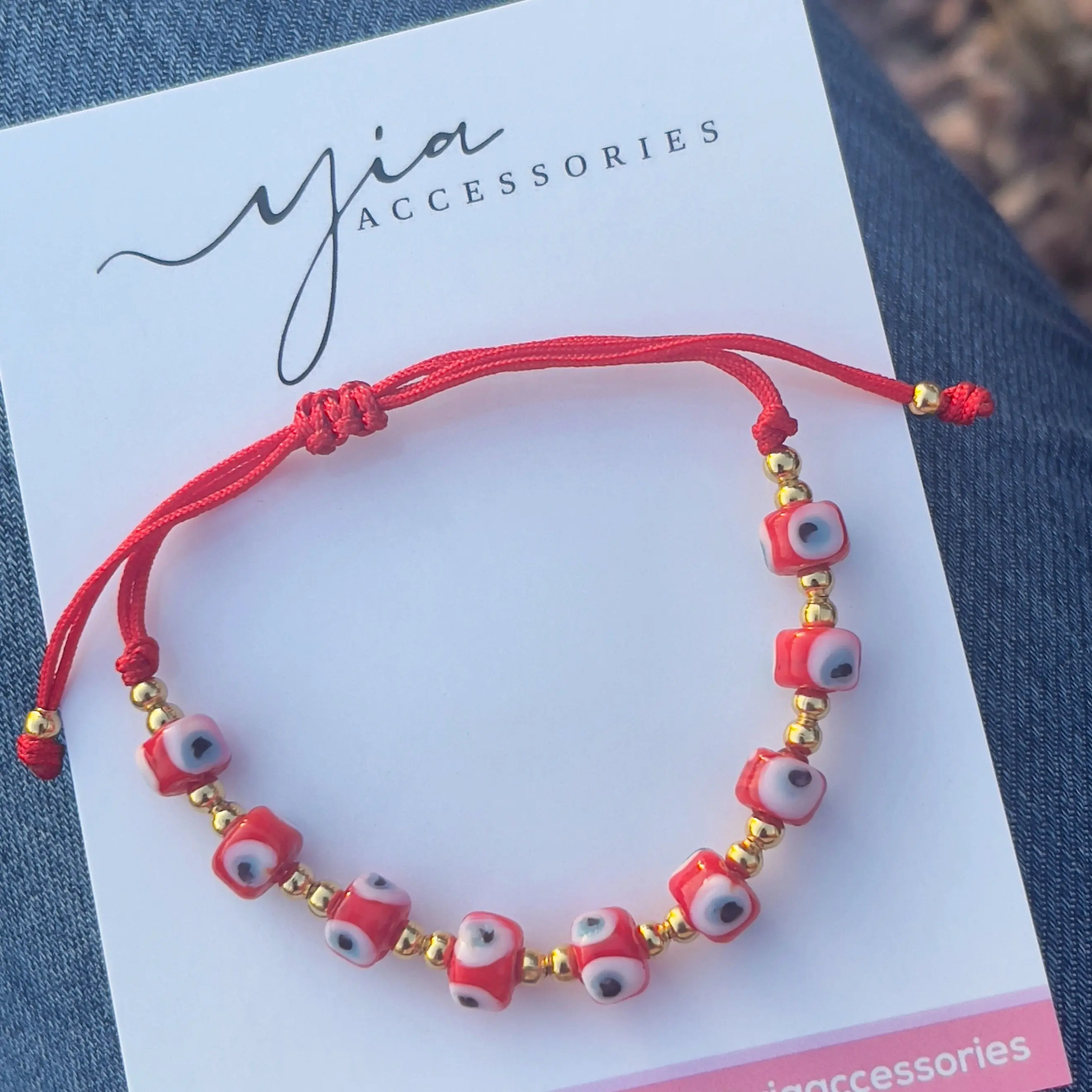 Good Vibes Ojito Rojo Faith Wear Beaded Strand Bracelet, Fashionable Gold-Plated Bracelet with Adjustability for All Seasons