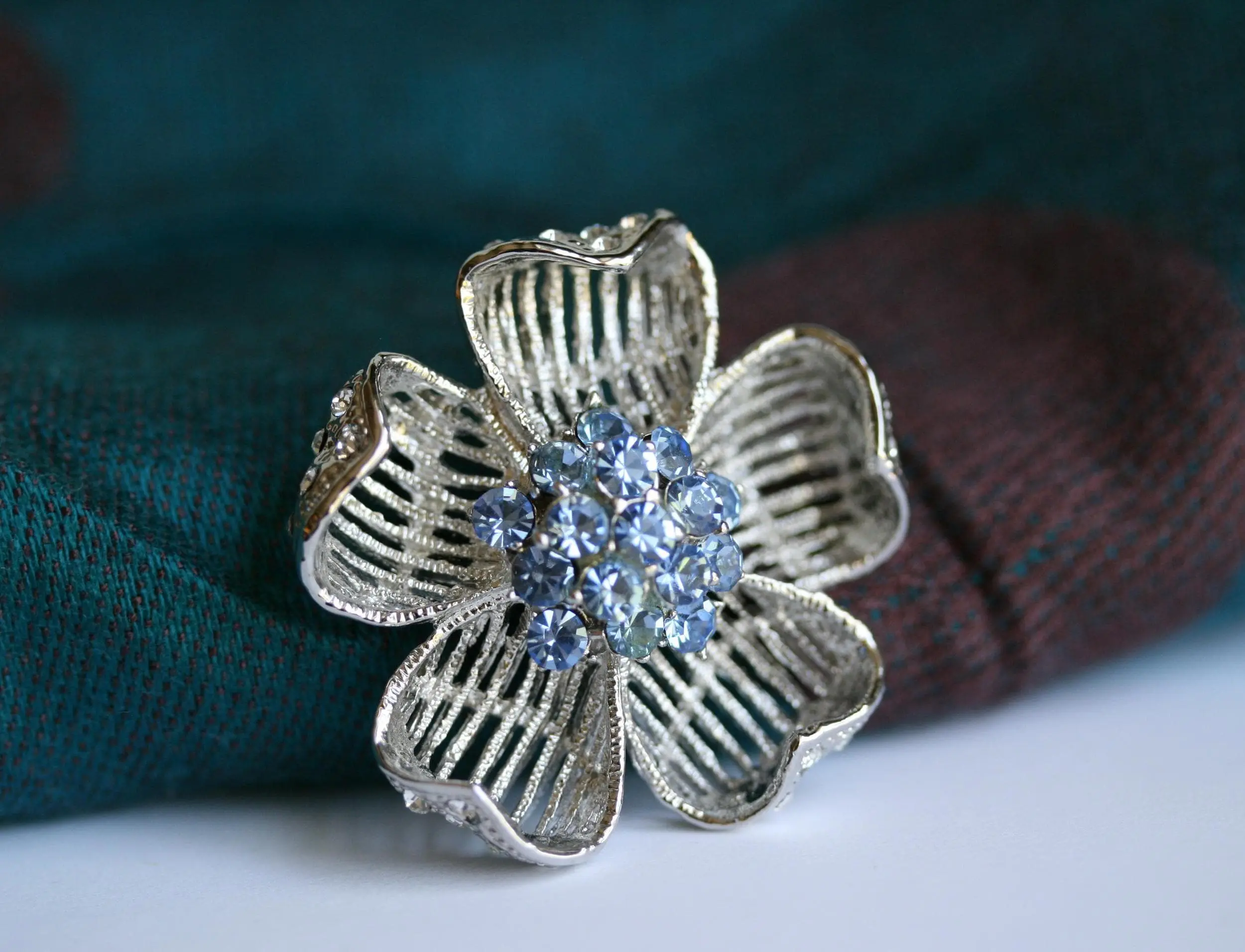 Handcrafted Periwinkle Flower Brooch Pin - Unisex Silver-Tone Metal Jewelry with Blue Cubic Zirconia, Crystal Accents, Periwinkle Flowers Handcrafted Work of Art