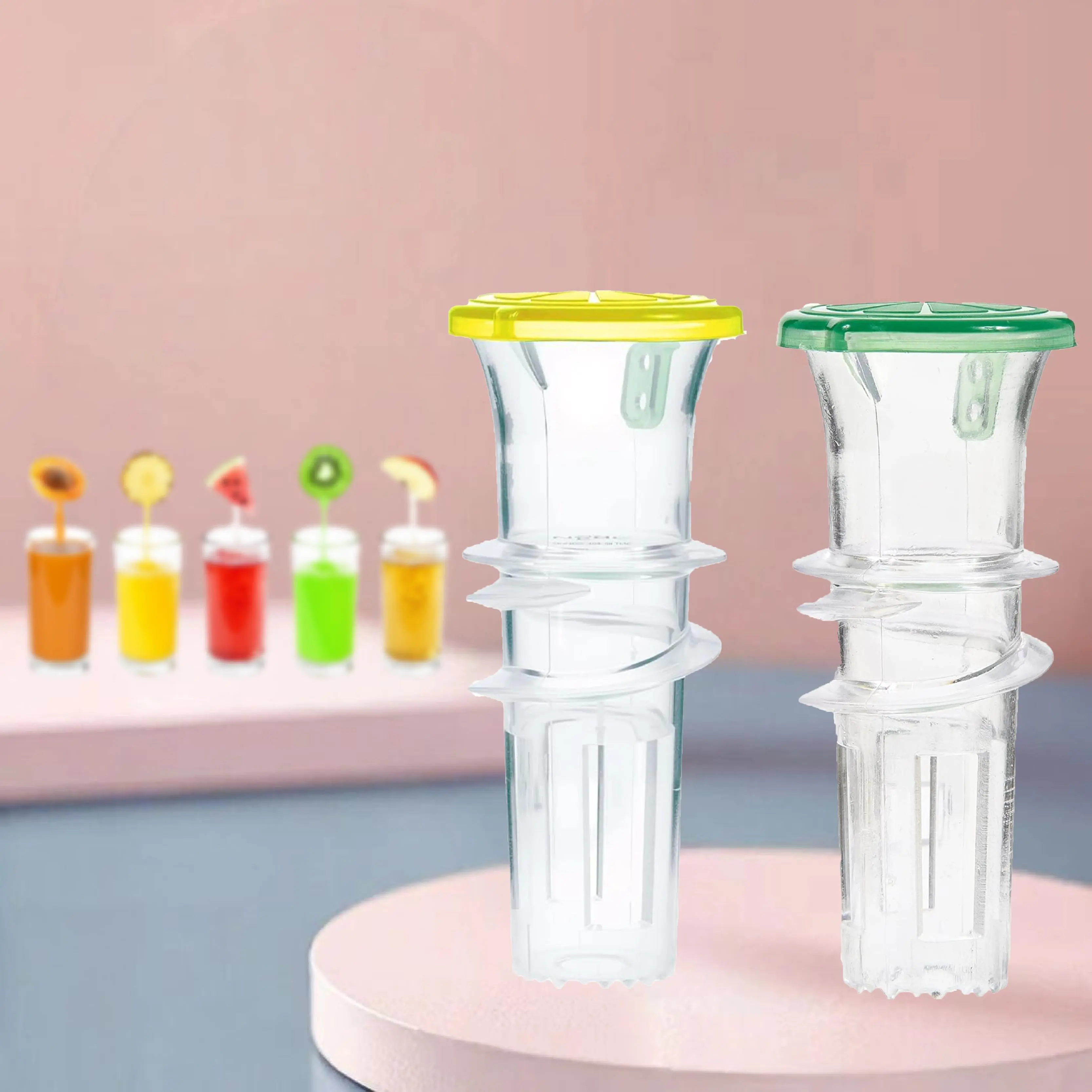 [Buy 1 Get 1 Free Product - 2pcs with Freebies] Portable BPA-Free Plastic Lemon Juicer, Handheld Citrus Press with Cover, Compact 2025 New Screw-Top Manual Extractor for Family Fruit Cocktails, Drinks