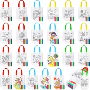 24 piece DIY Graffiti Tote Bag Set, including a colorable non-woven tote bag and drawing pen, featuring a variety of cute animals and cartoon patterns, suitable for children's birthday parties, art events, holiday gifts, and campus activities