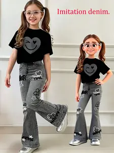 Trendy Girls' Casual Set, Heart Smile Print T-Shirt + Denim Bell Bottoms, Two-Piece, Fun and Comfortable, Perfect for Playtime