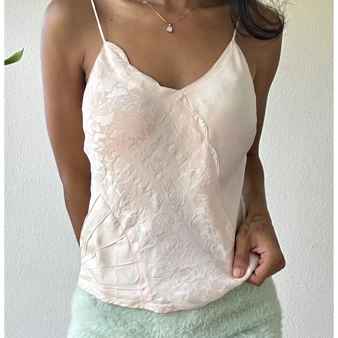 1980s Powder Pink Silk Camisole Tops Womenswear