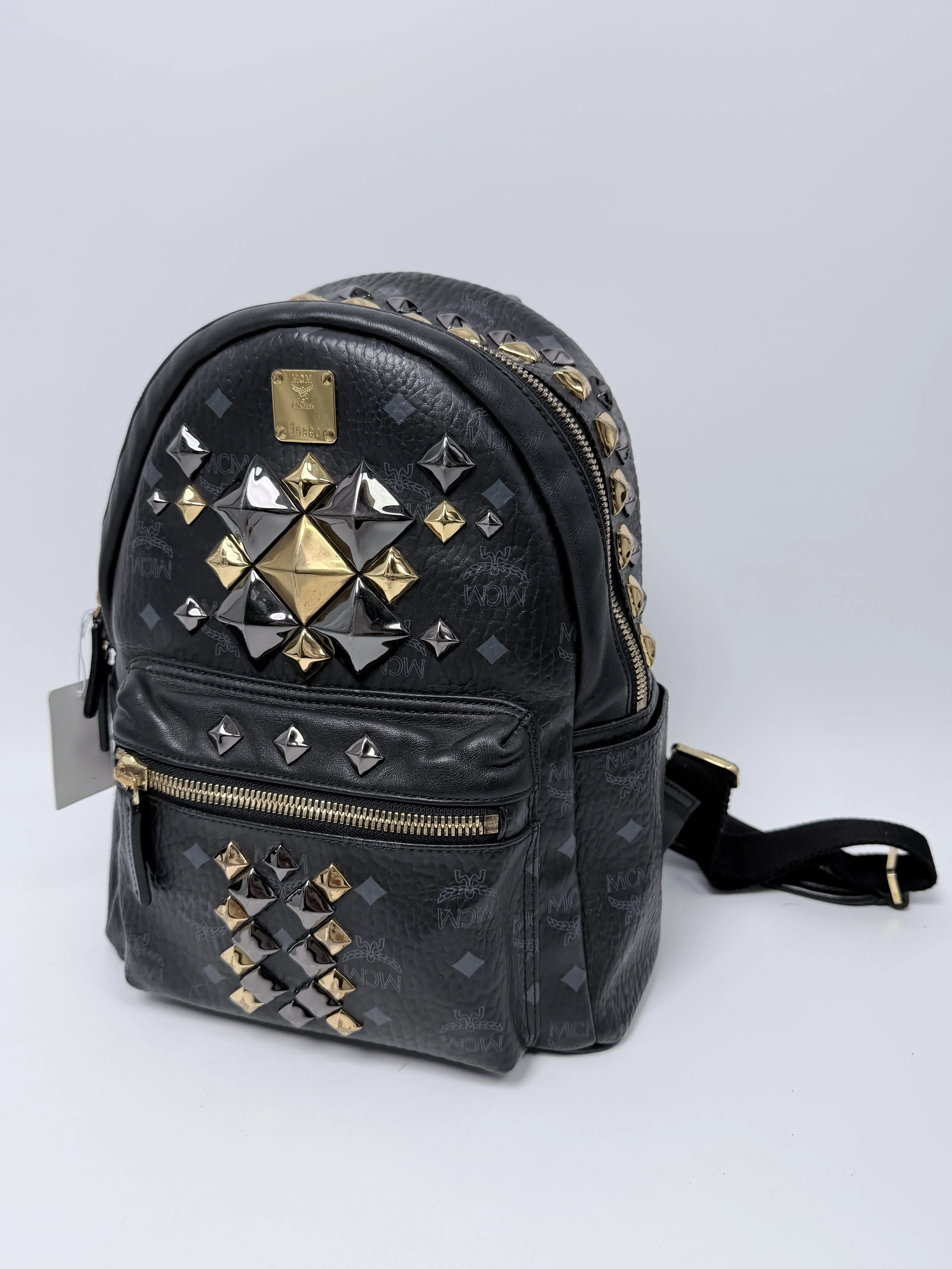 Pre-owned MCM leather Backpacks Black Visetos Studded Stark Brock Backpack JC148MCM