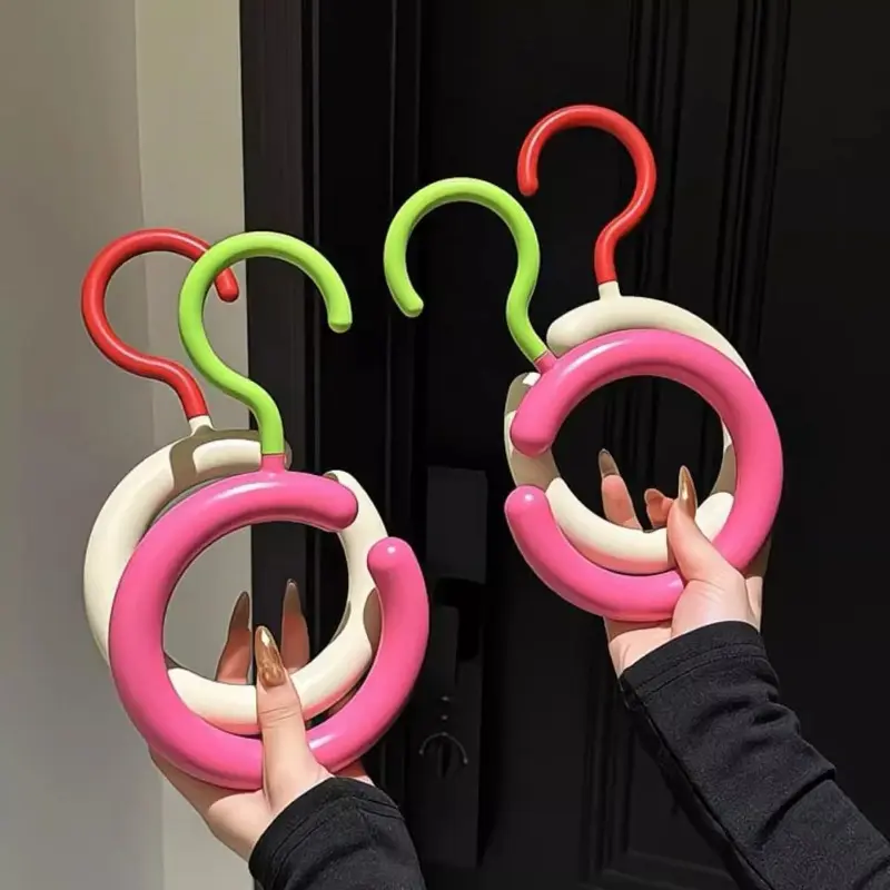 4/6pcsVersatile Rotating Dopamine Hook Scarf Hat Hanger Holder - Durable Plastic Circular Display Stand for Wardrobe Tidying and Home Storage