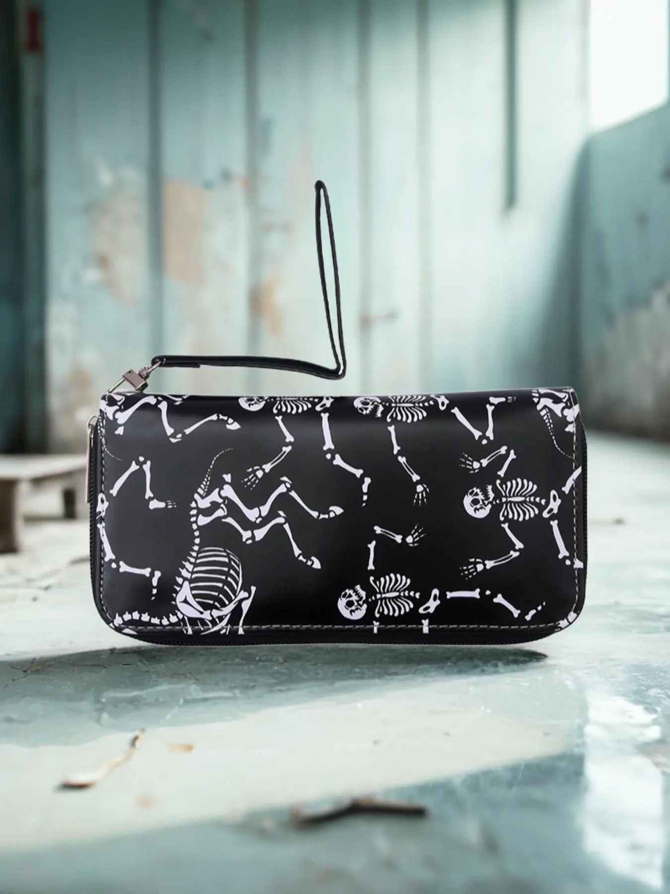 Women's Fashionable Creative  Skull & Rose Pattern Design Wristlet Bag, Casual Pu Leather Zipper Design Card Holder for Daily Used, Trendy Matching Phone Bag