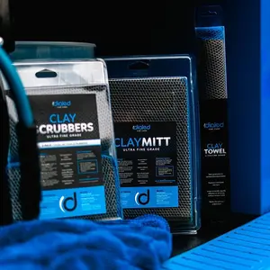 Dialed Clay Trio Kit – Clay Towel, Clay Mitt & 2 Clay Scrubbers