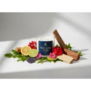 Mahogany Teak - Scented Organic coconut Wax Candle