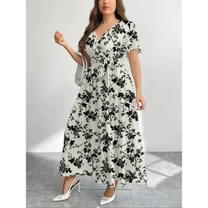 [Plus Size] Printed V-neck dress, elegant and fashionable casual dress, suitable for daily outdoor wear, summer women's plus size clothingRAIMENTRY