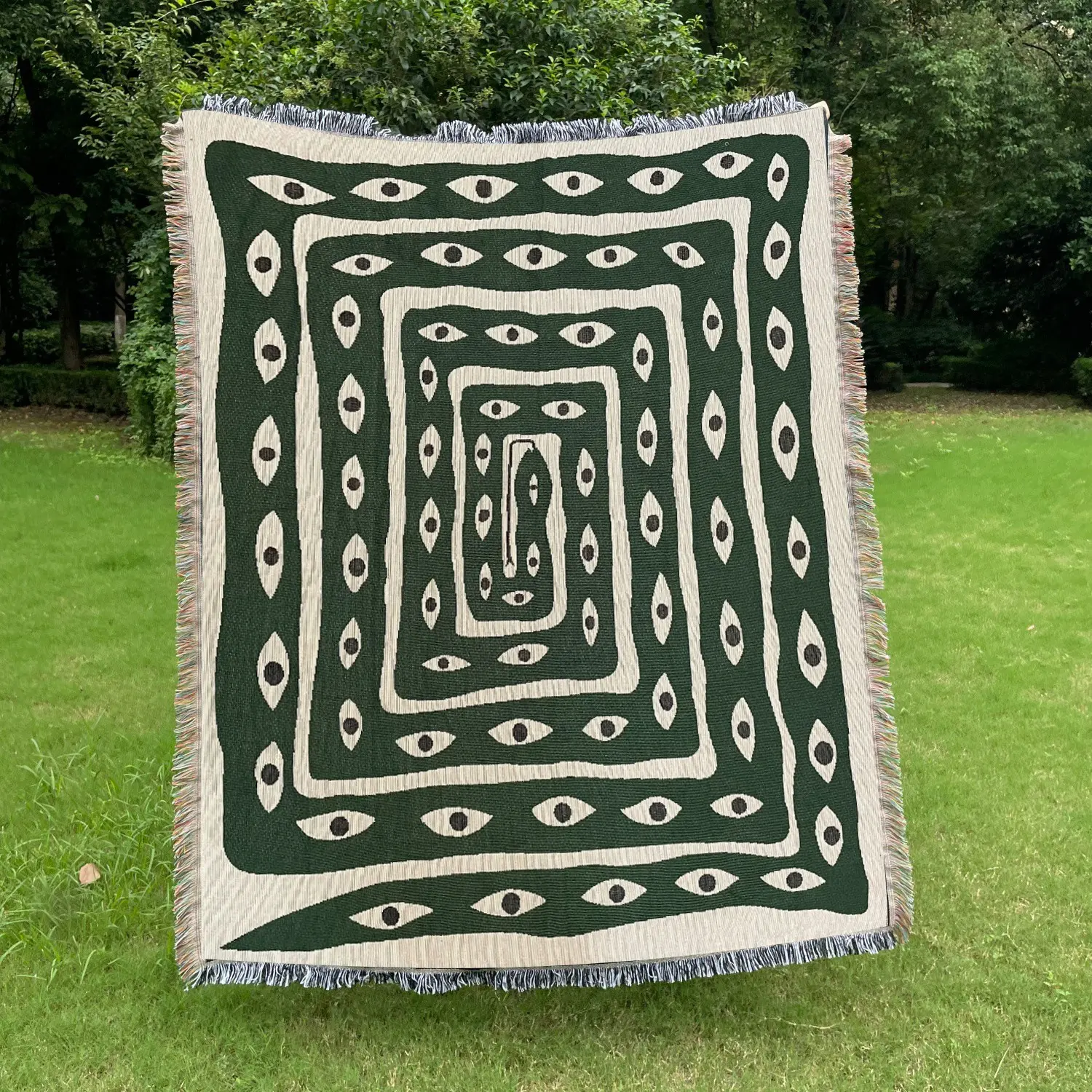 Green-eyed snake Pattern Design Bohemian Bed Throw Blanket - Yarn Thick Breathable with Tassels for Home Decor Sheet Living Shawl Tapestry Yoga Couch Sofa Chair Tablecloth Garden Office Travel Outdoor Camping Picnic Not Printed No Faded No Pilling