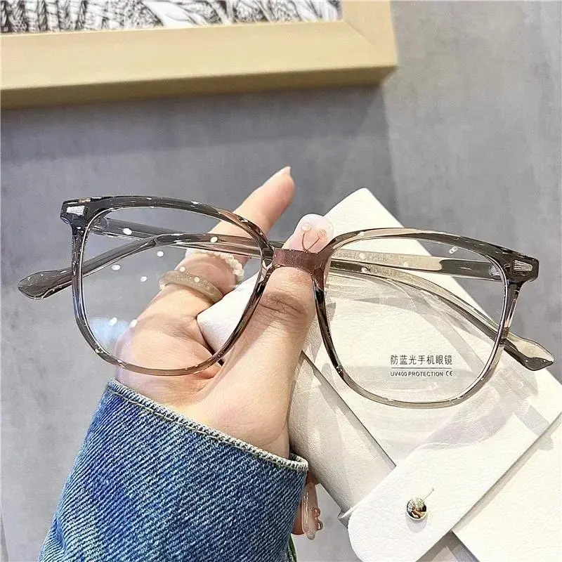 Anti Blue Light Ladies Square Myopia Glasses Ultralight Clear Transparent Computer Nearsighted Eyeglasses with Diopter 0 To -4.0