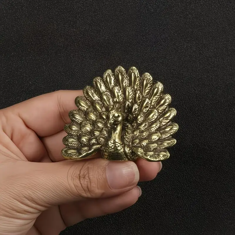 Small Copper Alloy Peacock Statue, Decorative, Decorative Figurine, Home Decor Statue, Ideal Mini Photography and Living Room Decoration, Seasonal Decor, Decoration Items, Perfect Gift Choice