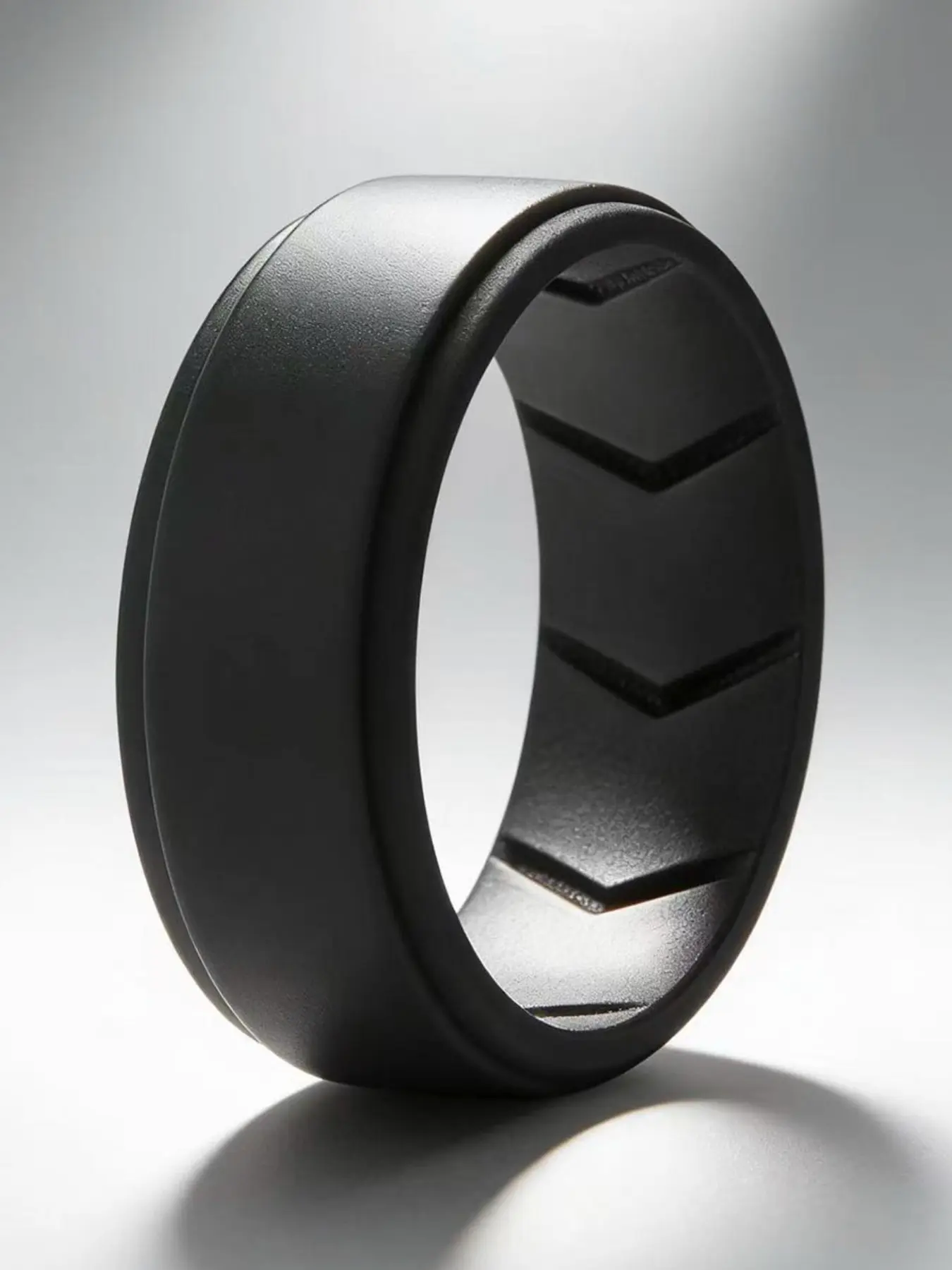 Men's Sporty Silicone Fitness Ring, Breathable Design Ring for Men, Fashion Accessories for Outdoor Gym Workout Running Climbing Camping, Textured Band Ring