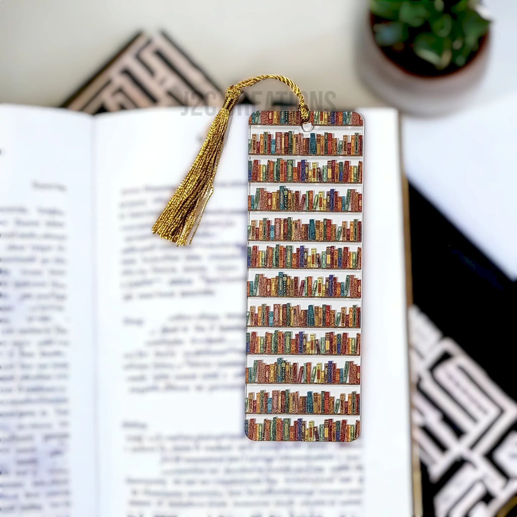 'Bookshelf' Bookmark