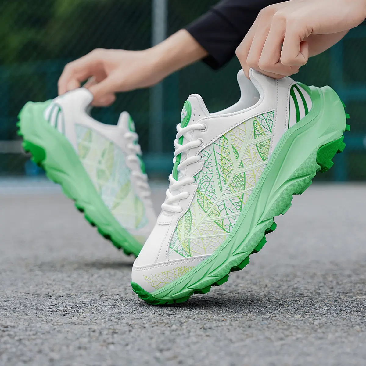 Women's running shoes, lightweight outdoor sports shoes, casual style for girlfriends, breathable leather low-top travel shoes with a simple and stylish design, light-up shoes - party dance shoes, Christmas and birthday gifts for girls