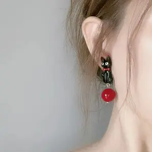 Cute Black Cat Earrings for Women, Trendy Cat Paw Stud Earrings, 3D Cartoon Animal Jewelry, Lightweight Hypoallergenic Fashion Earrings, Funny Cat Lover Gift for Halloween, Christmas, Party & Daily Wear