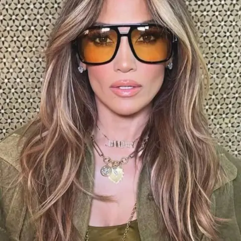 Vintage Double Bridge Square Frame Fashion Glasses, Elegant Retro Style, Versatile Stylish Accessory for Street Photography, Trendy shades, Trendy Casual Sunglasses